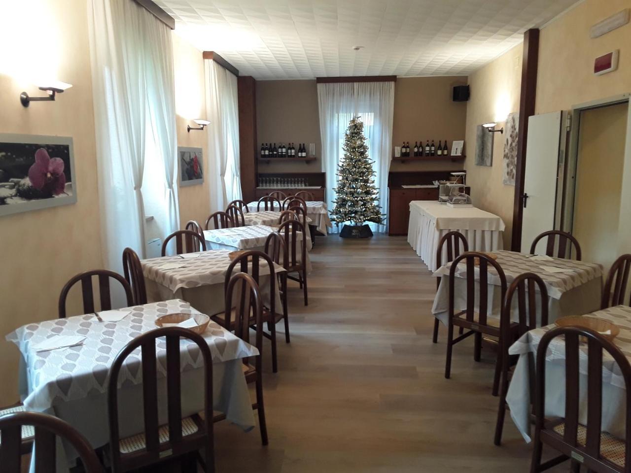 Hotel Ferrari Castione della Presolana Extérieur photo