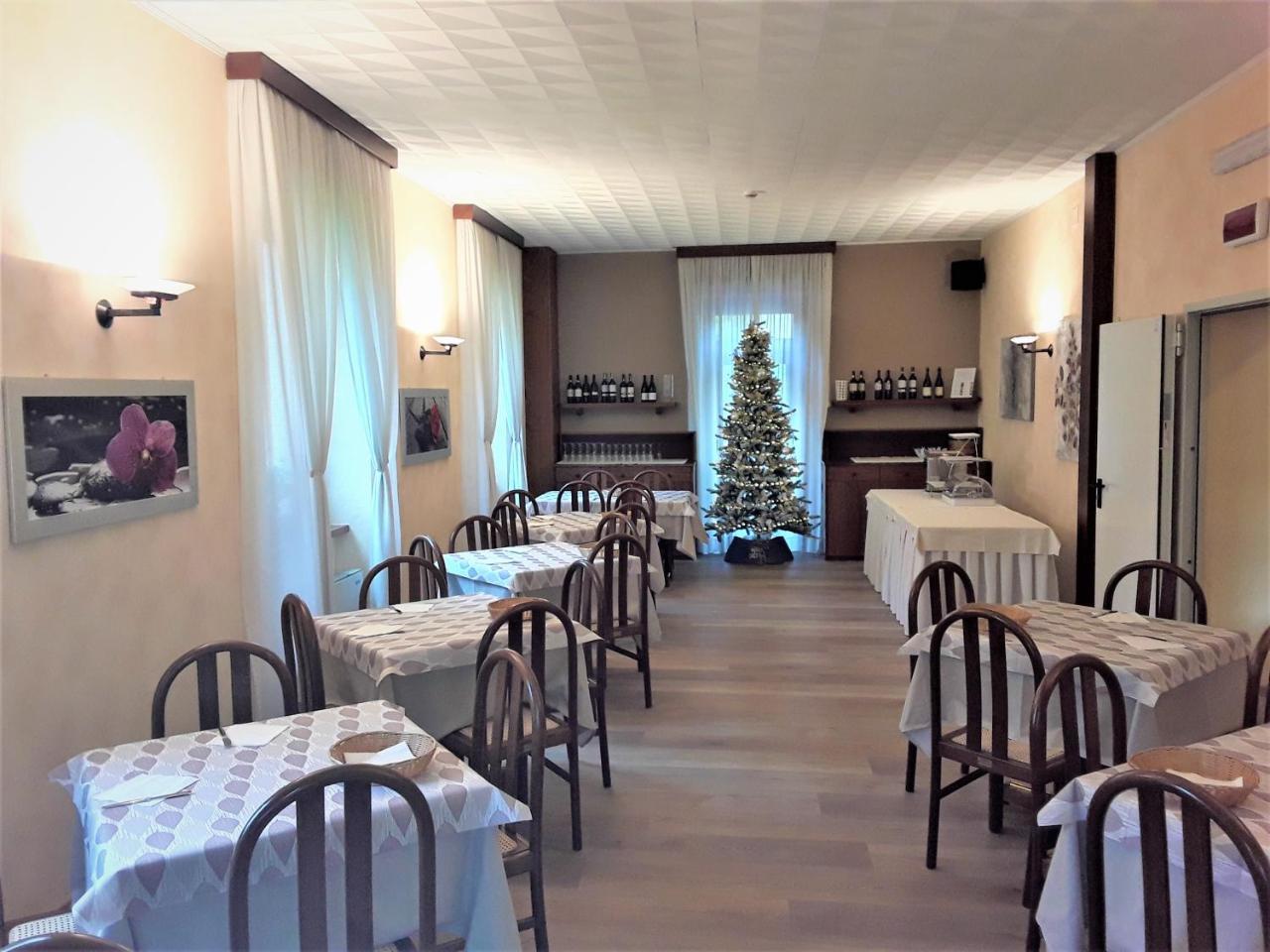 Hotel Ferrari Castione della Presolana Extérieur photo